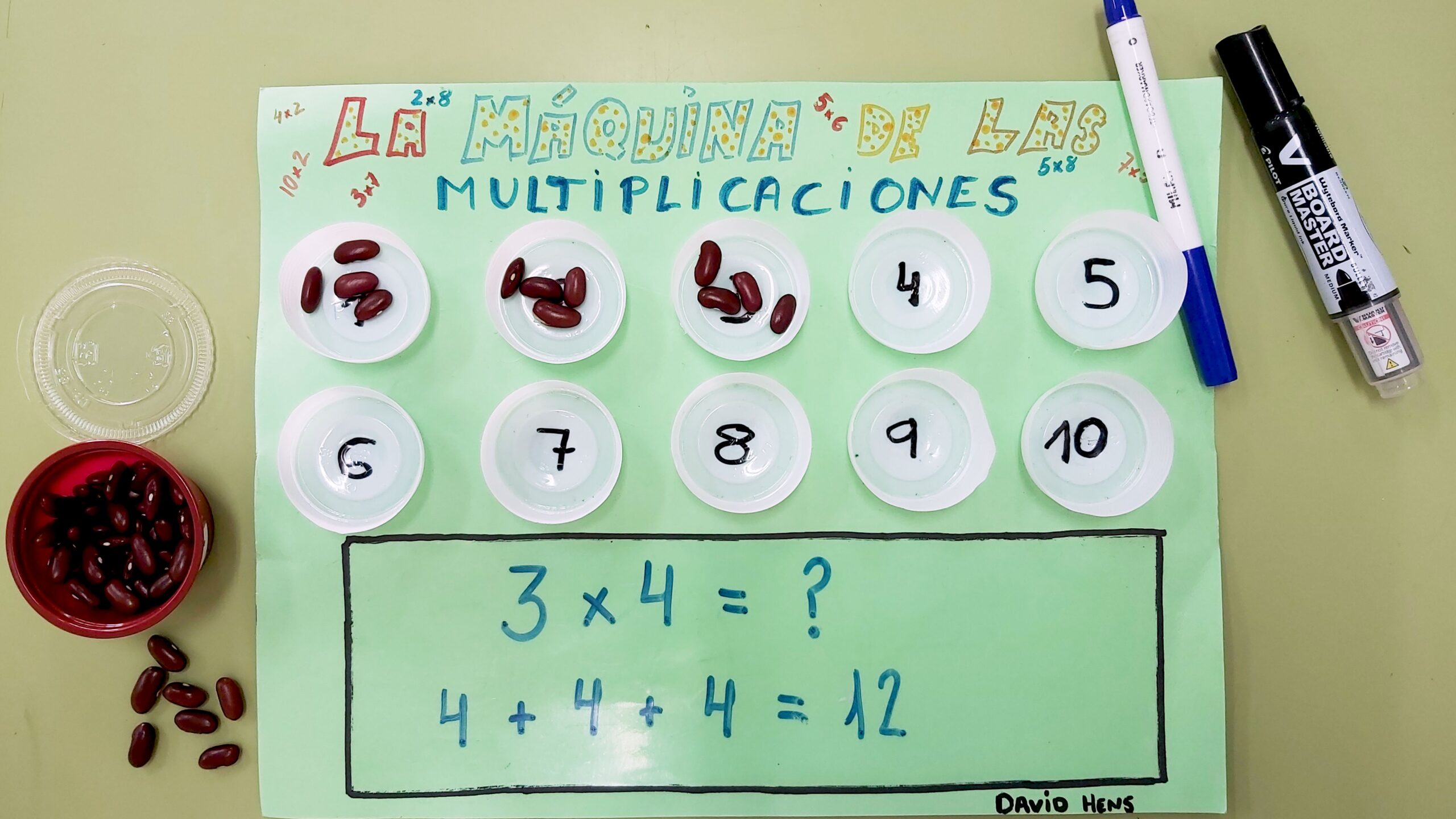David Hens: «El contenido en matemáticas es muy abstracto, por eso me parece importantísimo que los alumnos puedan tocar y experimentar» 2 tabla multiplicar scaled